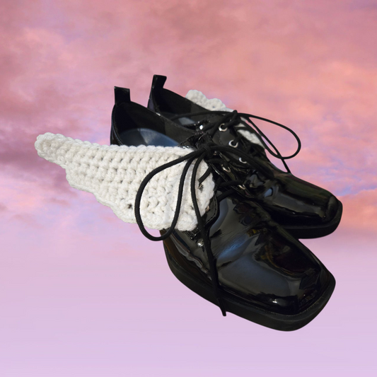Crochet shoe wings